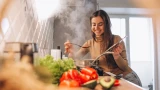 Самые глупые кулинарные мифы: 6 глупостей, в которые все верят — они только мешают вам нормально готовить