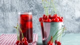 Секрет быстрой заготовки: компот без стерилизации, который никогда не портится — штампую по 20 банок за 15 минут
