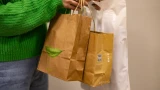 Жители Мурманской области тратят на продукты и сигареты больше 240 тысяч рублей в год
