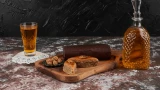 Коньячный ритуал: нюхать, согревать и смаковать: пошаговая инструкция для истинных ценителей