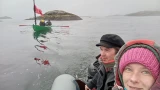 «Что-то диковинное»: Путешественники на карбасах встретились в Рынде с единственными жителями