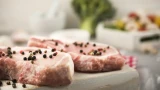 Свинина полезнее говядины: 5 преимуществ жирного мяса — диетологи уже посоветовали пересмотреть рацион