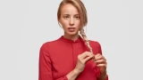Лицо будет худым и подтянутым без физических упражнений: 3 причёски, которые помогают выглядеть моложе
