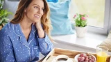 Завтрак после 50: замедляют старение 4 продукта — помогают сохранить здоровье