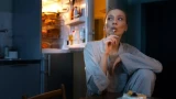 Смело ешьте на ночь: приносят пользу во время сна 5 продуктов — не добавляют килограммы