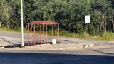 «Наша крыша — небо голубое»: в Заполярном от остановок остался только каркас