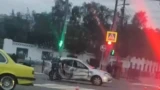 Желтая BMW и Chevrolet столкнулись в центре Мурманска, пострадала девушка — ГИБДД региона