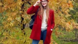Модницы скупают одежду этих цветов: 5 суперстильных оттенков — актуальны осенью-2025