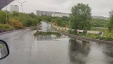 Жители Полярного возмущаются лужами и неровностями дороги после ремонта