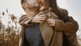 Умная женщина сведет с ума любого мужчину: будет скучать и мечтать о встрече — несколько трюков роковых красоток