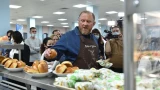 Пирог, от которого соседи захлебнутся слюной: шеф Ивлев делится тайным рецептом с вареньем