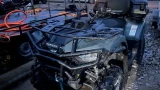 Не учла дистанцию: В Териберке столкнулись 2 снегоболотохода