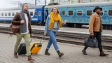 Алкоголь в поезде: можно выпивать или лучше не рисковать — по закону всё очень просто