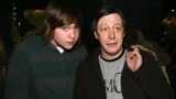 После падения из окна и сына Михаила Ефремова проблемы со здоровьем: он не выполняет советы медиков — заперся дома, как затворник