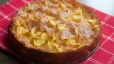 Делаю тесто на кефире и готовлю заливной пирог с капустой: очень вкусный и сытный — простой рецепт