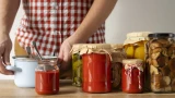 Необязательно закатывать банки: другие способы создания зимних заготовок