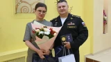 Семья из Североморска получила медаль за многолетний союз — вместе более 25 лет