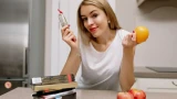 Сахар не сдвинется с места: меняем плохие привычки на хорошие — 7 действий удержат глюкозу в норме