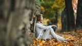Боремся с осенней депрессией: светом, творчеством и физической активностью — советы эксперта Максима Ковалева