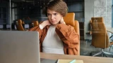Сидячая работа «убивает»: 3 правила на каждый день — не дадут разрушить здоровье