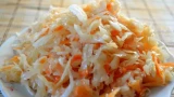 Квашеная капуста: простой рецепт для идеального хруста — вкуснейшая закуска