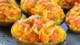 Картофельные лодочки: рецепт с беконом и сыром — сытно, ароматно и очень просто готовится