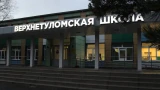 «Пахнет новым, свежим ремонтом», но классы приходится проветривать — о затянувшемся обновлении Верхнетуломской школы