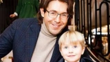«Ему и так непросто»: Андрей Малахов объяснил — почему скрывает от публики 8-летнего сына Александра