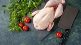 Отмываем магазинную курицу от химии: 3 простых способа очистки — мясо станет безопасно есть