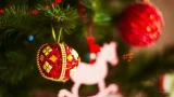 Повесьте на ёлку в Год Огненной Лошади эти игрушки: удача прискачет галопом — принесёт перемены в финансах