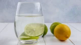 Хотите похудеть — пейте по утрам воду с лимоном: просто, дёшево, а стройность всем на зависть