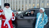 Дед Мороз-Гаишник поздравил водителей Кандалакши с Новым годом