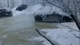 В Мурманске автомобили затапливает водой в «-28»