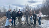 Мурманчане жалуются на мусор на экотропе горы Горелая