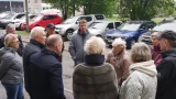 Разрушенный тротуар и ветки в окнах: Игорь Морарь рассказал, с какими проблемами мурманчане идут к депутатам