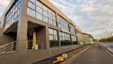«Идеальное место для такого фасадного решения — улица Слёз»: Мурманчане о «чёрных параллелепипедах»
