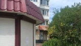 В Мурманске заброшенные ларьки пойдут под снос: власти ищут владельцев трех торговых точек