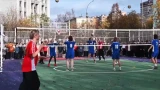 С цифровым тренером и тартановым покрытием: в Мурманске у политехнического лицея открыли «умную» спортплощадку