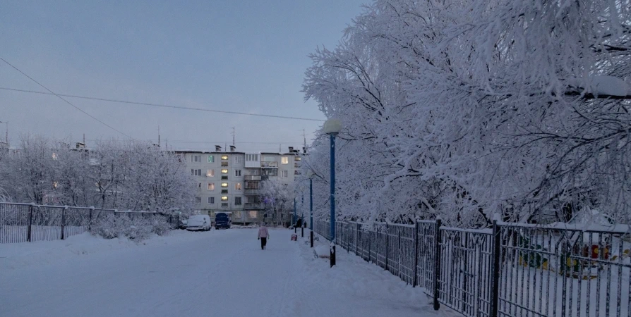 Погода в оленегорске мурманской норвежский сайт. Метель Мурманская область. Метель в Мурманске сегодня. Мурманский фото. Иркутская область метель