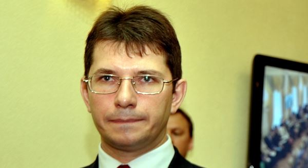 Дмитрий Ищенко