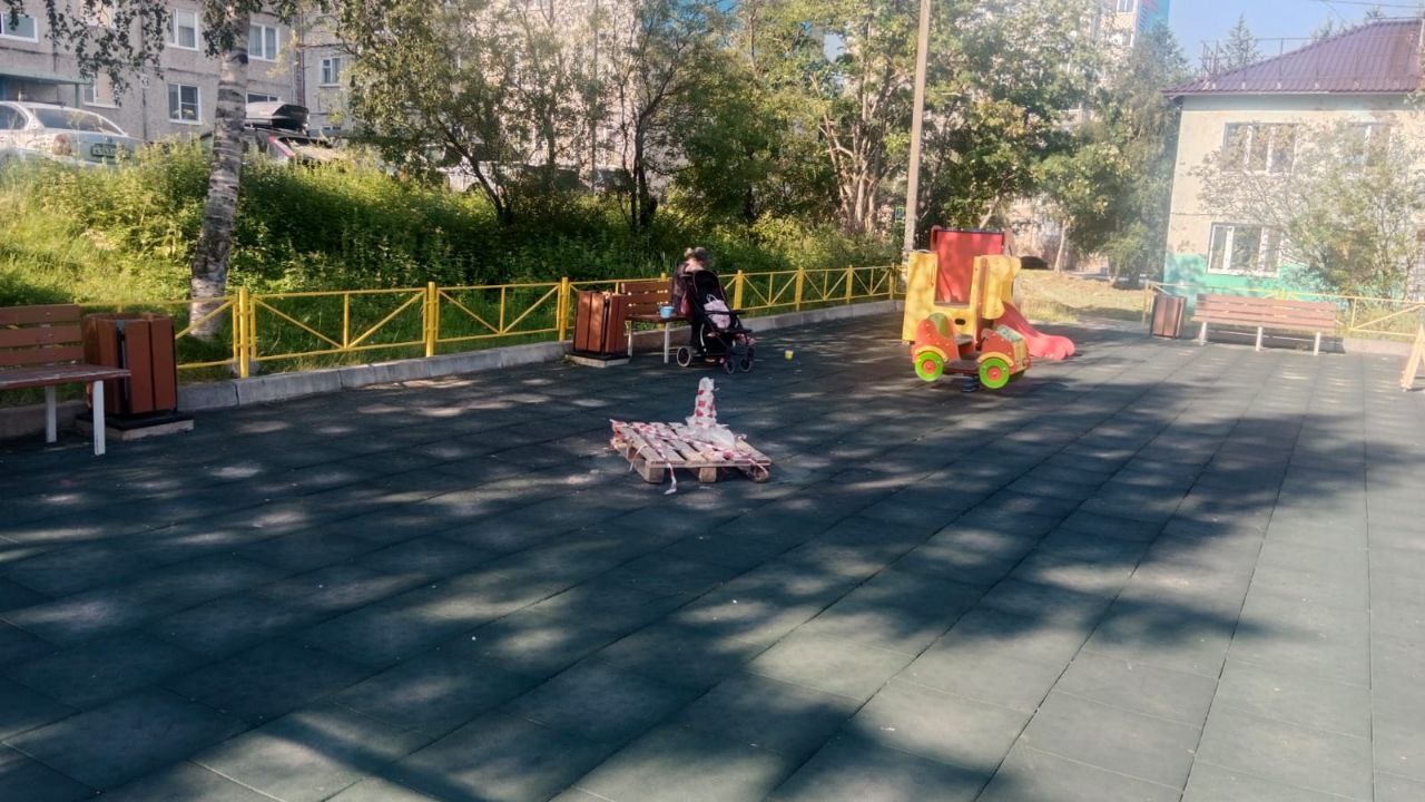 Ограждение штыря в Мурмашах