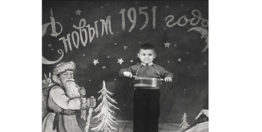 Музей поделится 87-летней фотоисторией новогодних празднований в Заполярье