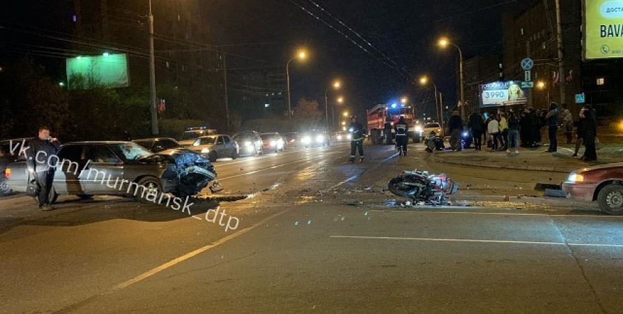 В Мурманске ищут свидетелей смертельной аварии с 22-летней мотоциклисткой