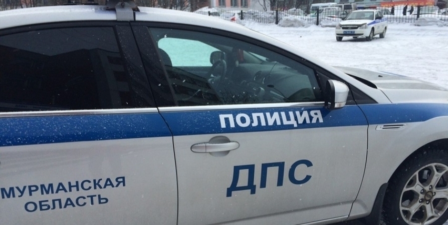 В Североморске очевидцы вызвали полицию на пьяного водителя