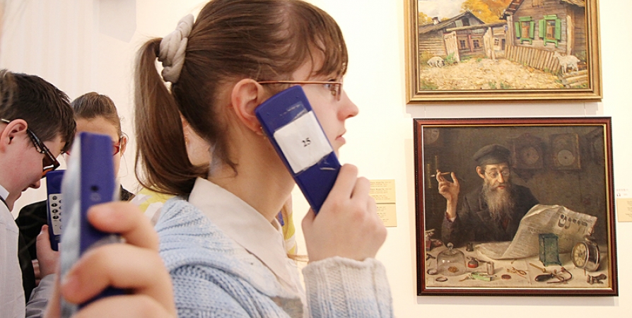 Новый аудиогид поможет слепым посетить экскурсию по Мурманску