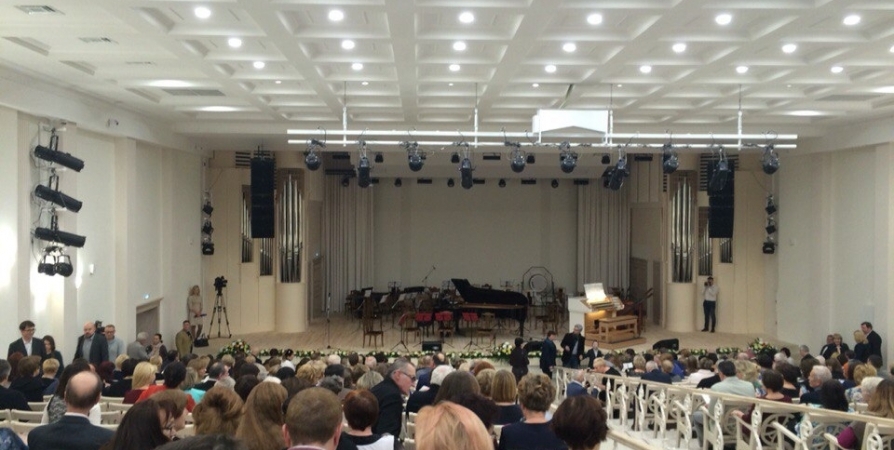 Мурманская филармония приглашает на концерт а капелла квинтет из СПб