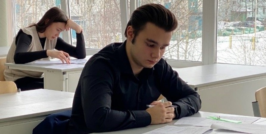 Утвержден график сдачи ЕГЭ выпускниками в Заполярье