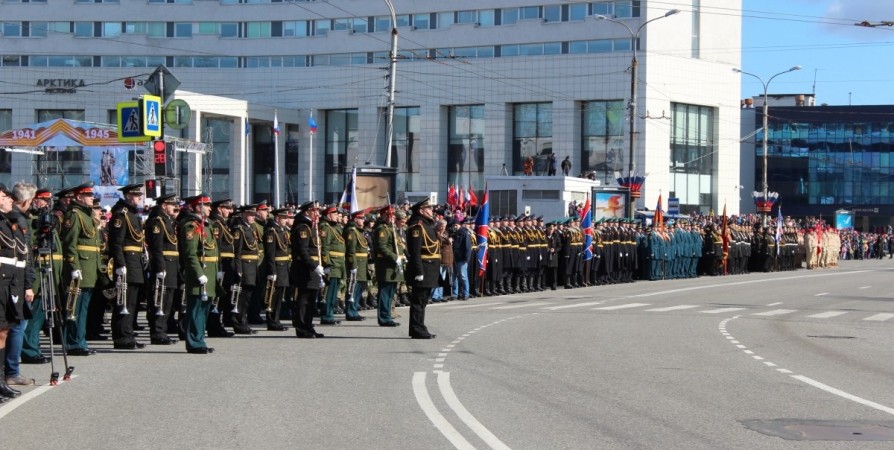 Водителям Мурманска напомнили об ограничениях на дорогах из-за парада