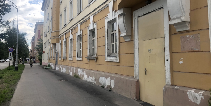 Прокуратура о центре для престарелых в Мурманске: «Жизням людей угрожает всё!»