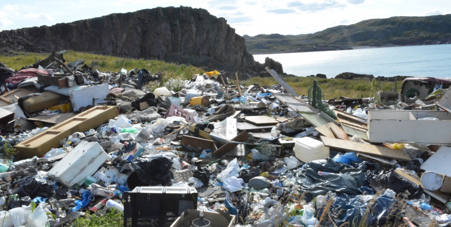 Северяне не довольны оставленным мусором после отдыха туристов
